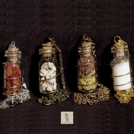 pendentif collier Steampunk fiole nature quatre saisons la manufacture de lady s bijoux steampunk