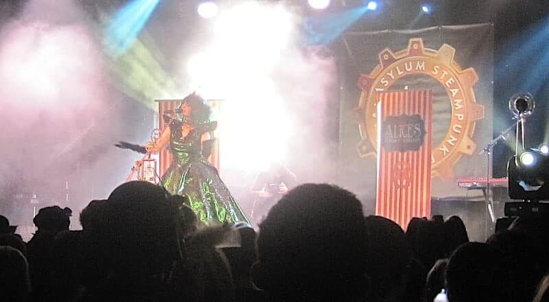 Alice’s Night Circus