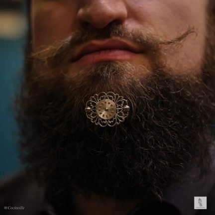 bijou de barbe ovale Steampunk cadran de montre la manufacture de lady s bijoux steampunk