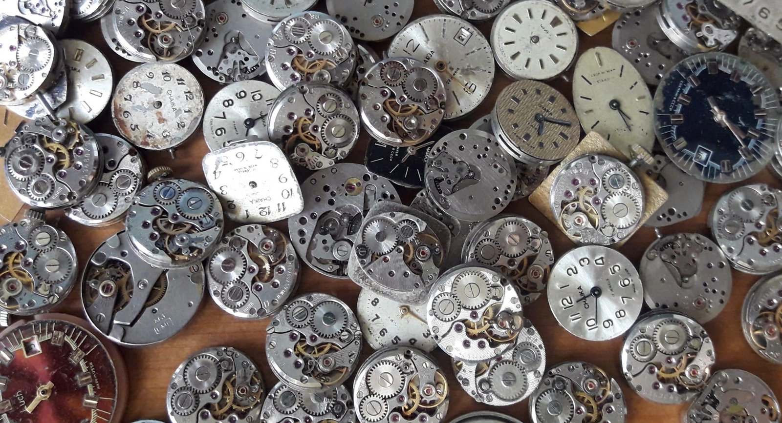 mécanisme montre entière bijou steampunk la manufacture de lady s